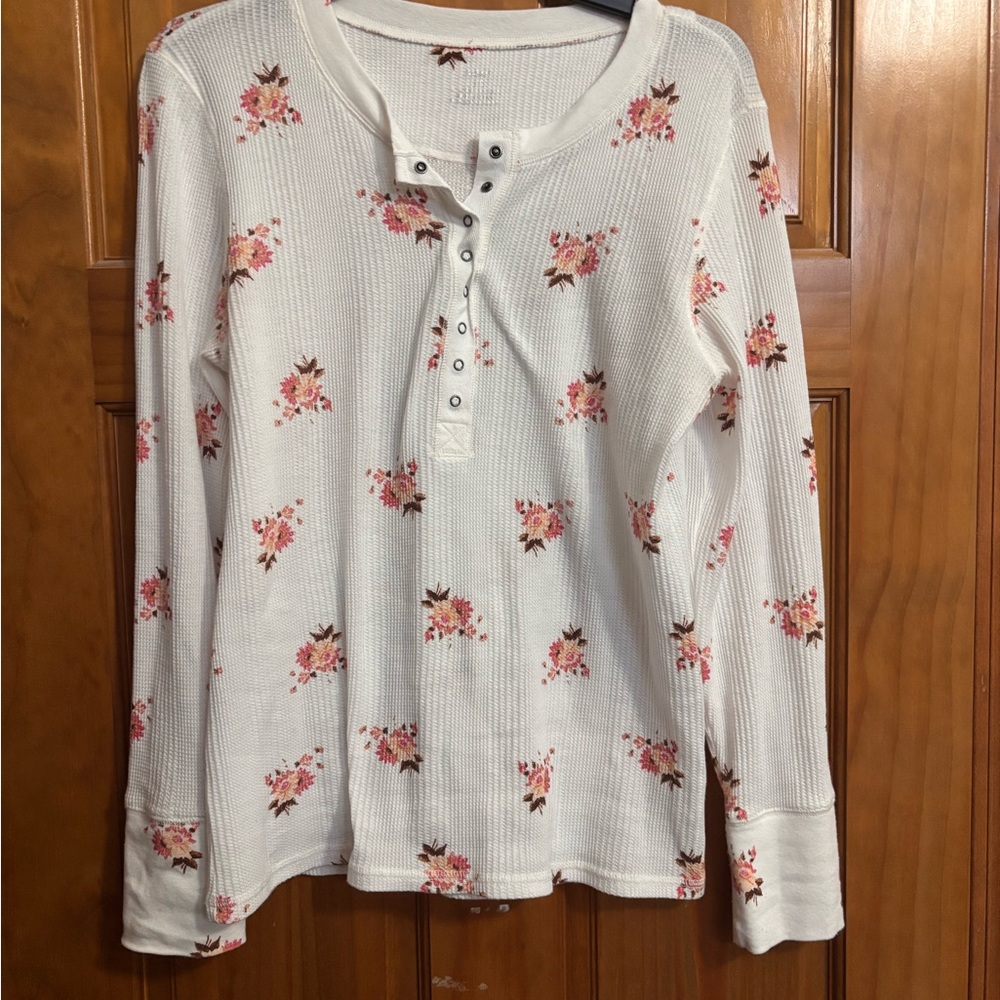 Aerie Floral Long Sleeve Henley Top - Pink and White